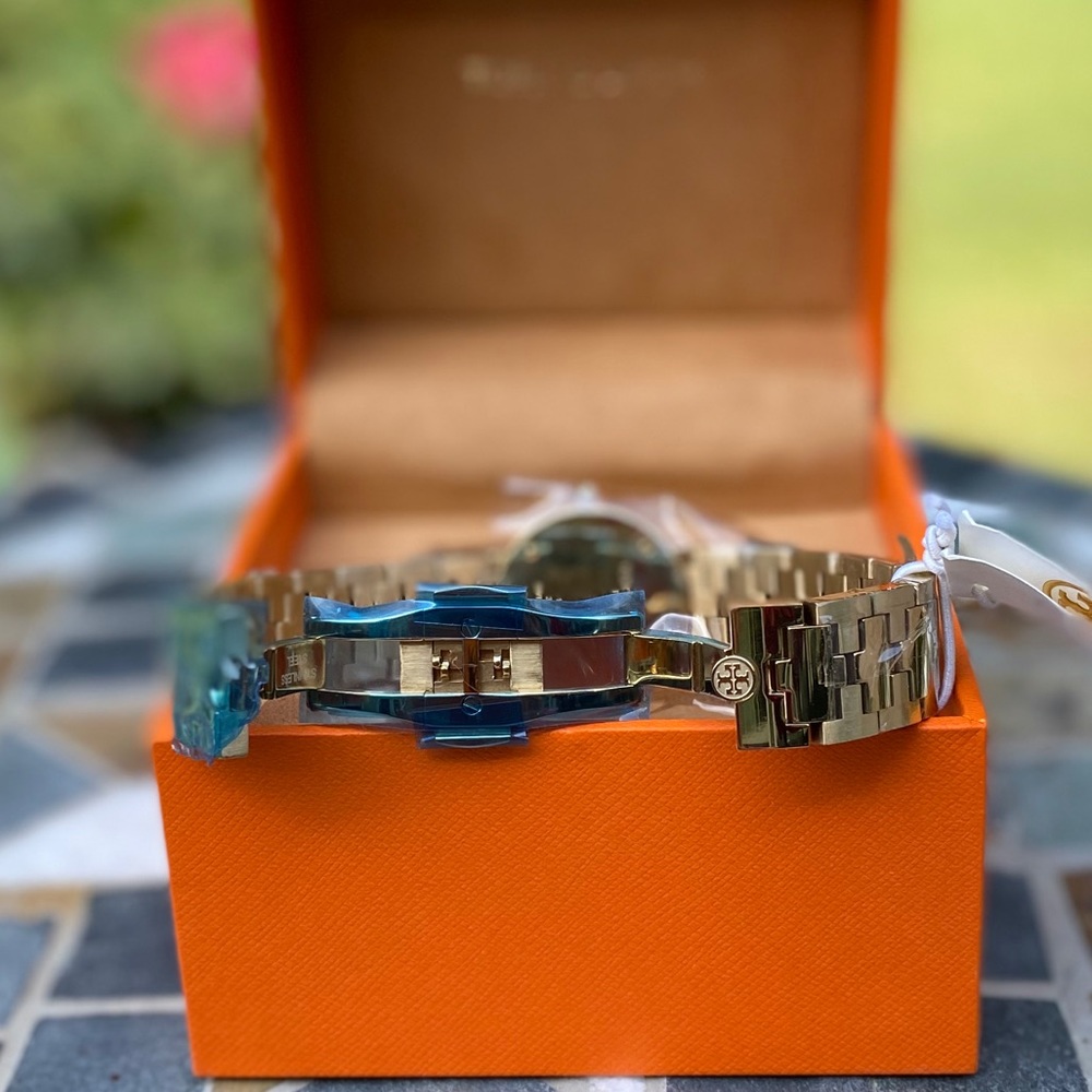 Tory Burch Reva Ivory Dial Ladies Gold Tone Watch - Picture 8 of 11